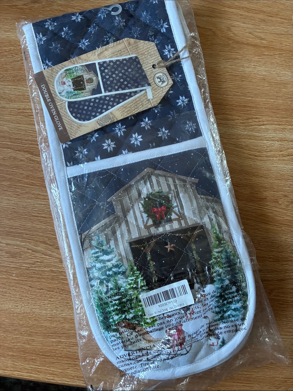 DOUBLE OVEN GLOVES - CHRISTMAS SNOW (by Michel Design Works)